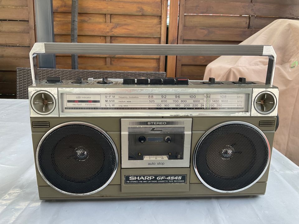 Sharp GF 4545 Ghettoblaster Radio Kassetten in Embsen