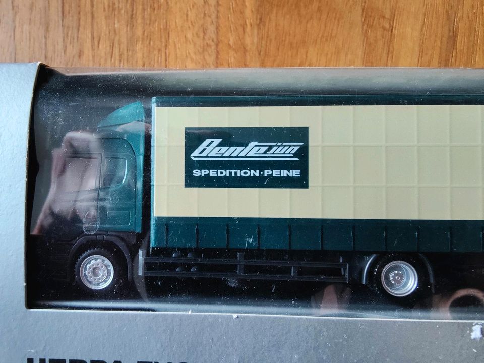 Herpa Exclusive Series LKW Zug "Bente jun Spedition Peine" in Uetze