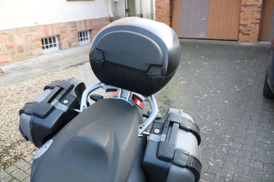 Top gepflegtes Motorrad BMW F800 ST zu verkaufen in Mainz