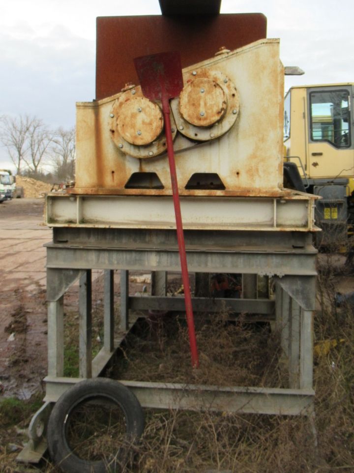 Zweiwellen-Rotorschere Siebtechnik Typ 900/28/6 in Wurzen