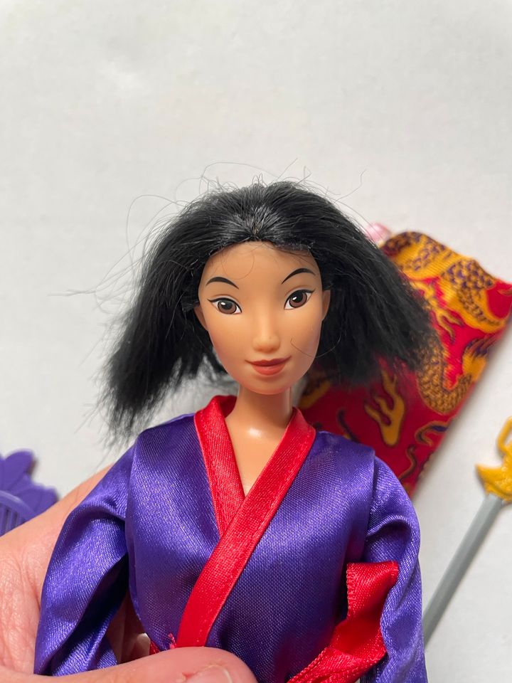 Barbie Disney Mulan in Wunstorf