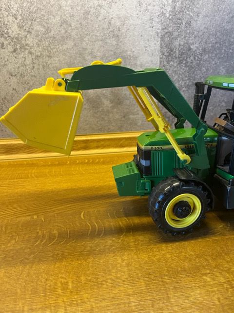 Bruder Trecker John Deere Frontlader Spielzeug Vintage in Wolfsburg