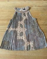 Comma Top Bluse Gr. 38 Plissee Perlen Edel ausgefallen Nordrhein-Westfalen - Kamen Vorschau