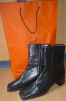 HERMES PARIS HALBSTIEFEL - STIEFELETTEN - INKL. TRAGETASCHE Nordrhein-Westfalen - Mülheim (Ruhr) Vorschau