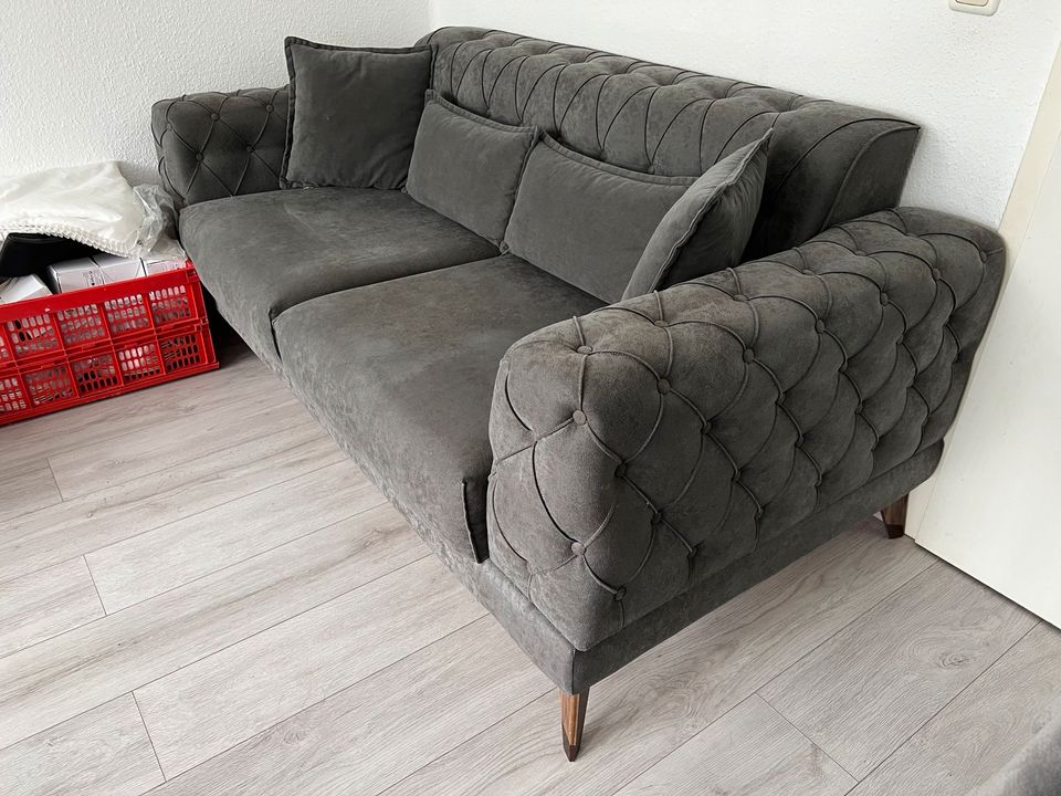 SOFORT ABHOLUNG Istikbal Chesterfield Roma Couch Sofa Anthrazit in Essen