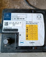 Mercedes Benz Batterie 12v 92Ah 850 Sachsen - Freiberg Vorschau