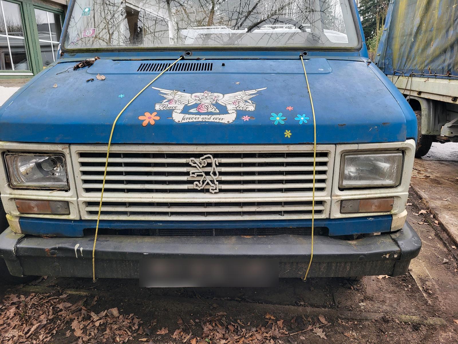 Abbildung des Autos Hobby 600, Peugoet J5, S…