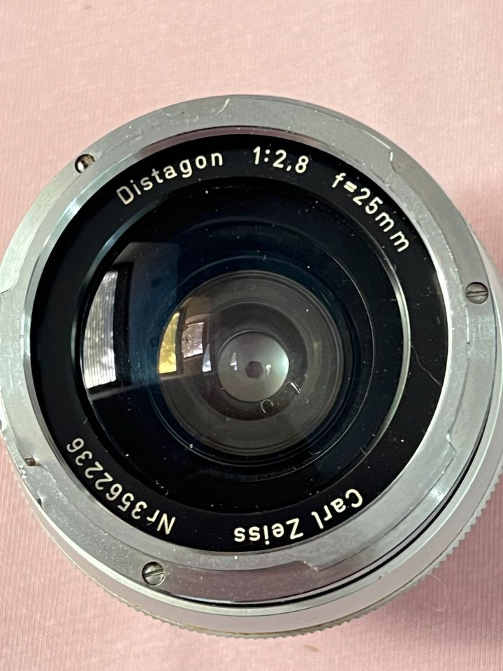 Carl Zeiss Distagon 1:2.8 f=25mm in Berlin