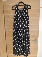 Schwarzes Sommerkleid mit Punkten / Umstandskleid Niedersachsen - Tappenbeck Vorschau
