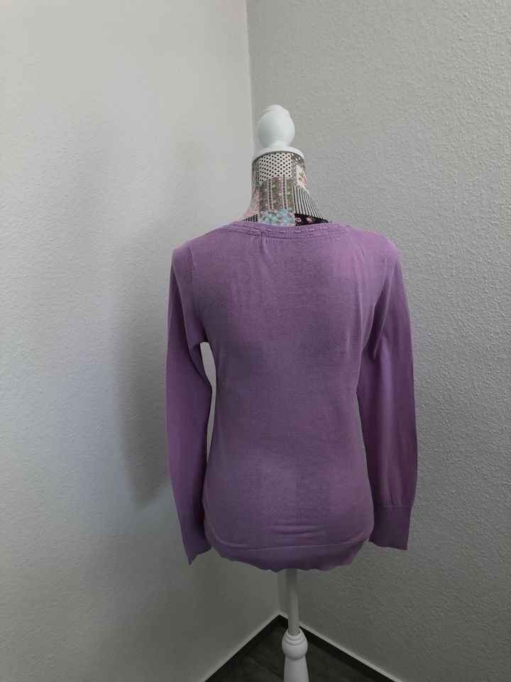 Damen Pullover flieder von QS by s.Oliver in Größe M in Bielefeld