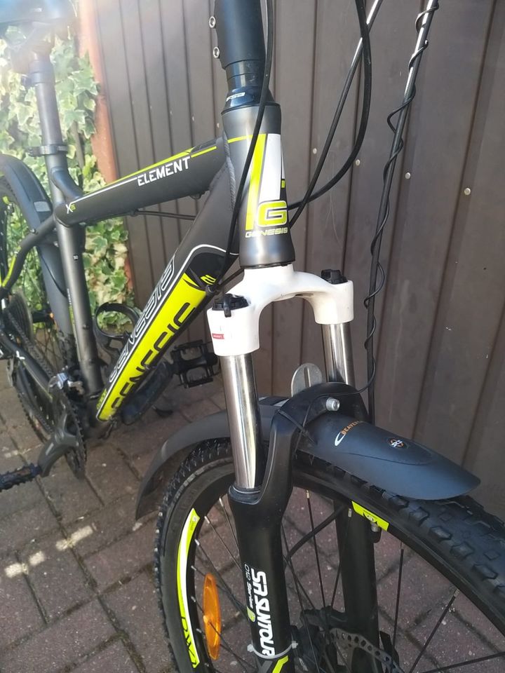 26 Zoll Genesis MTB in Merseburg