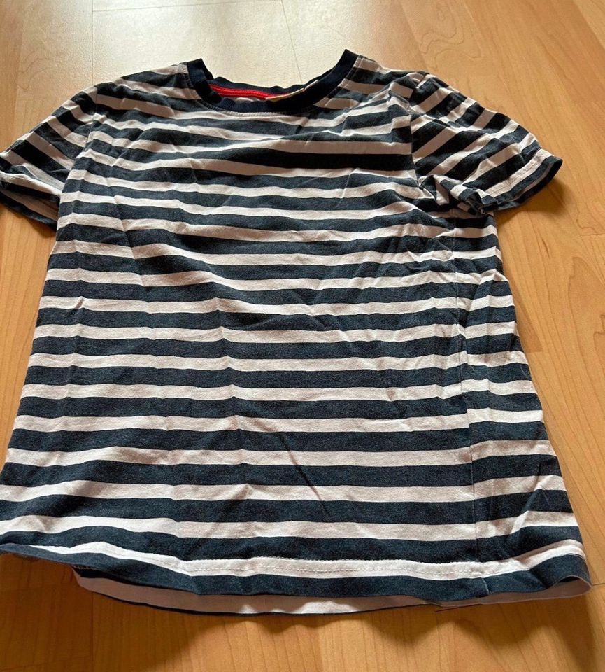 T-Shirt gestreift balu weiß  Kids Größe 134/140 in Buseck