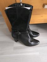 Tamaris Stiefel schwarz Größe 39, top Zustand Niedersachsen - Lüneburg Vorschau
