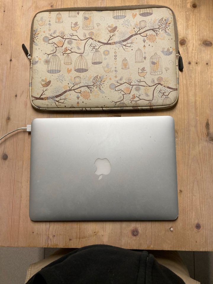 MacBook Air 13" 2015 in Bad Birnbach