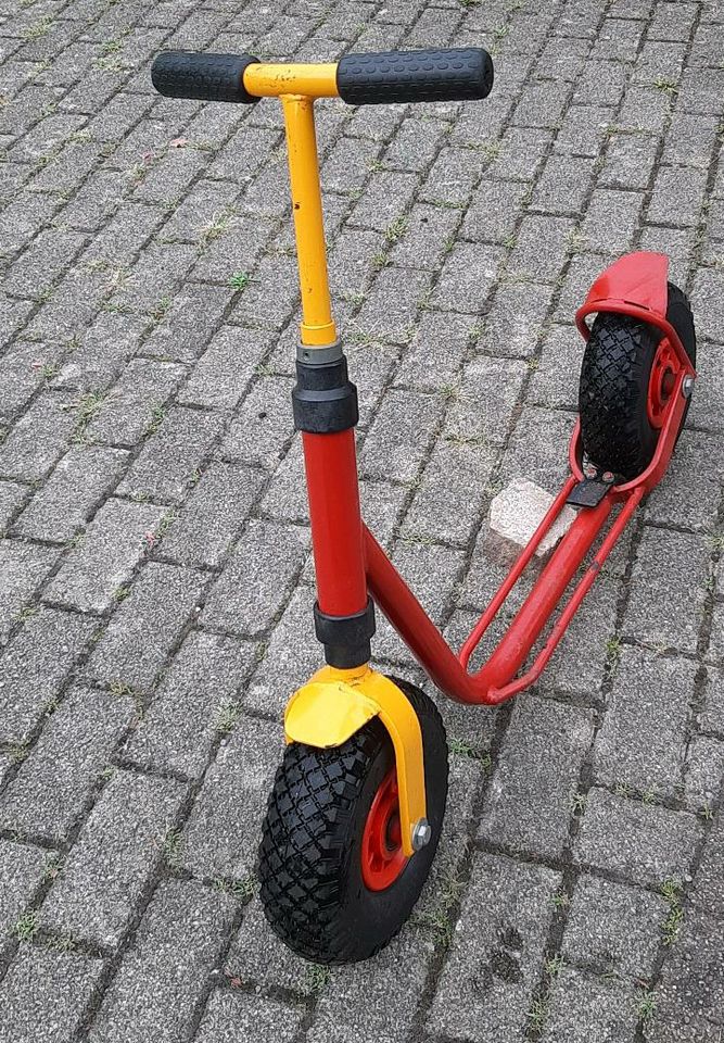 Mammoet Trittroller Kinderrad in Seelbach