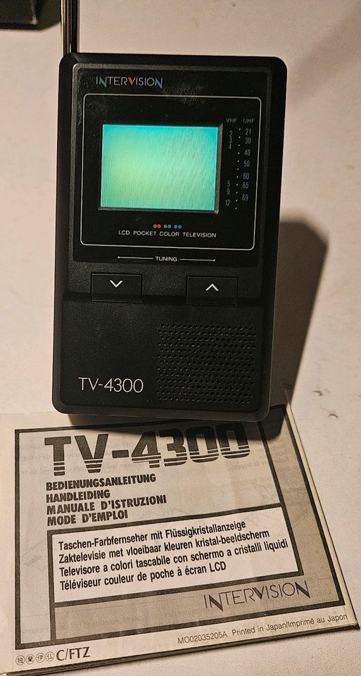 Mini Farb Taschenfernseher LCD TV-4300 in Annaberg-Buchholz