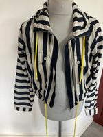Jacke ZARA Basic GR.M blau / weiß gestreift wie NEU Wandsbek - Hamburg Eilbek Vorschau