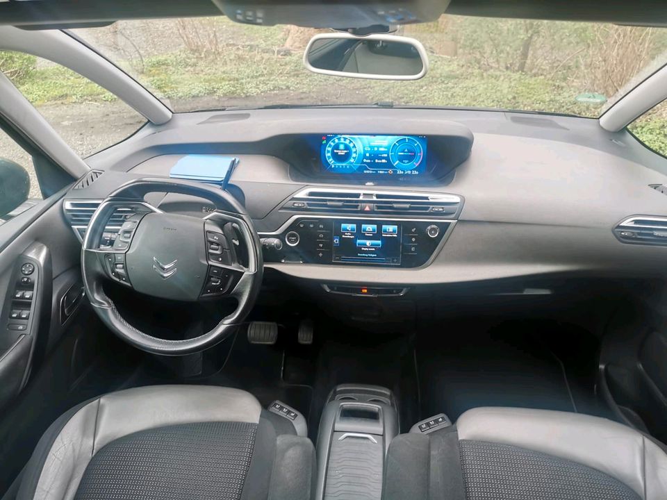 Citroén C4 Grand Picasso/ Exclusive 2.0 Blue HDI in Velbert