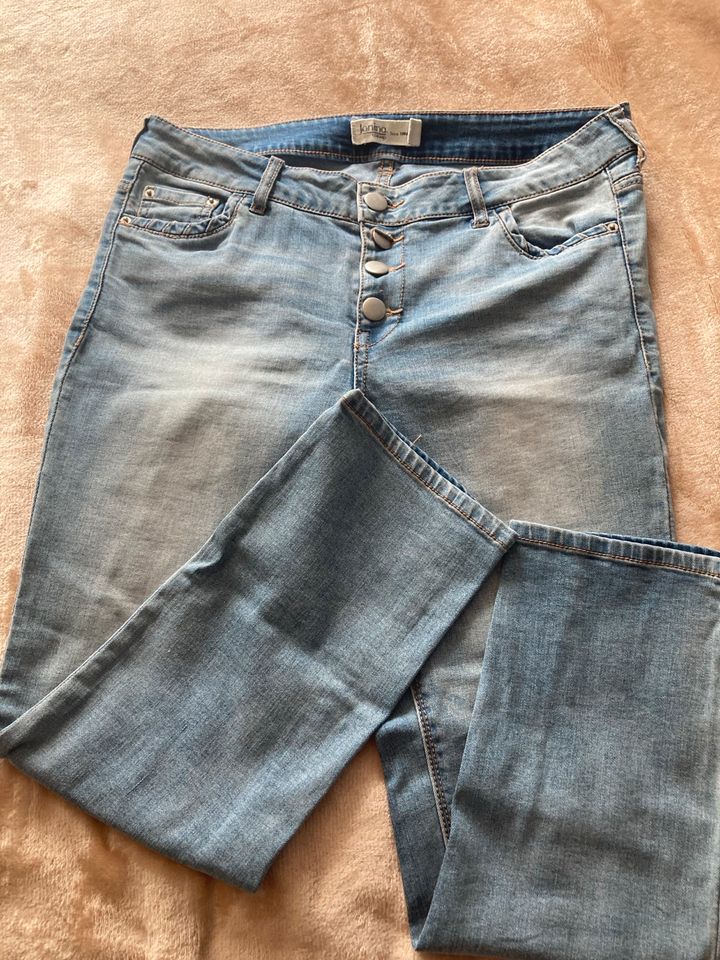 Zwei 7/8 Jeans Gr38 je 5€ in Heroldishausen