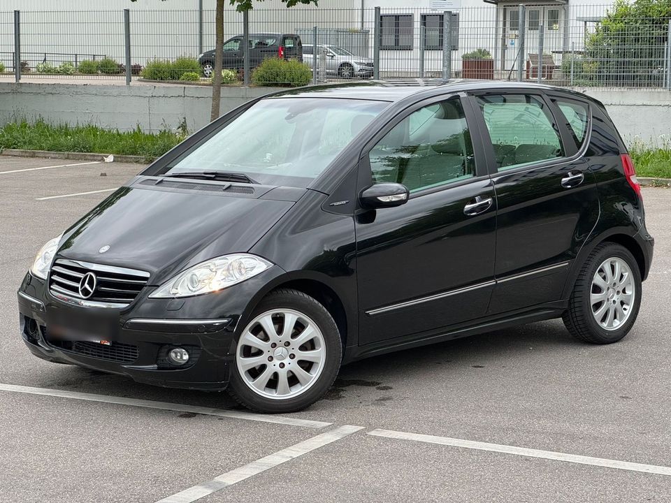 Mercedes Benz A Klasse A 200 Elegance | TOP | TÜV 01/25 in Stuttgart