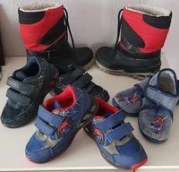 Schuhpaket Stiefel,Spiderman Blinkerschuhe, Hausschuhe Gr.27 Sachsen - Schkeuditz Vorschau