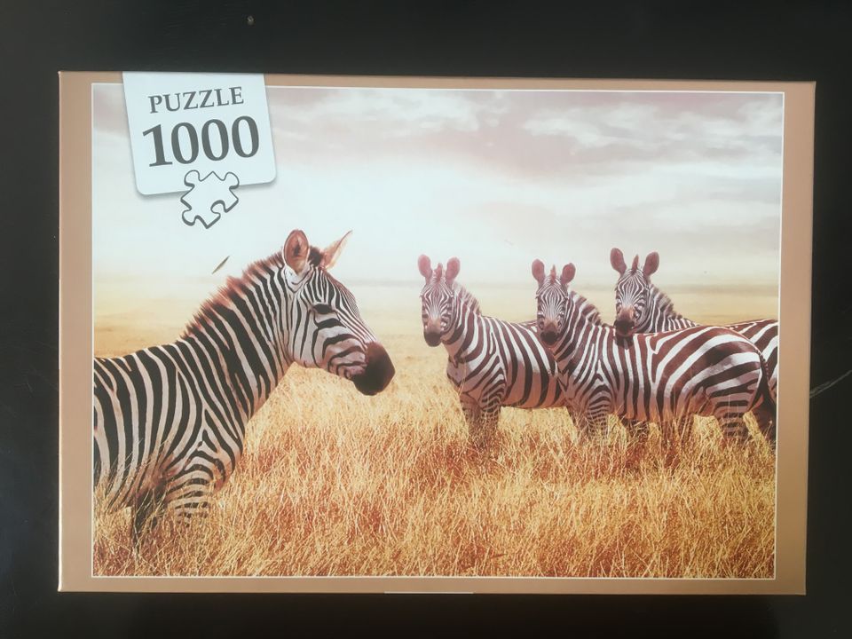 Puzzle Zebras / Wildlife, 1000 Teile - wie neu! in Erlangen