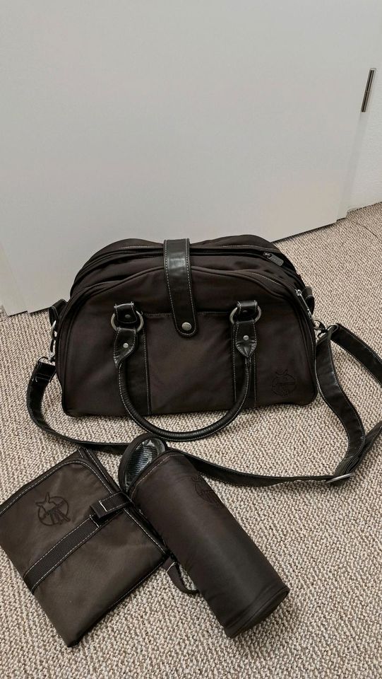 Wickeltasche von Lässig Braun inkl. Zubehör in Fürth