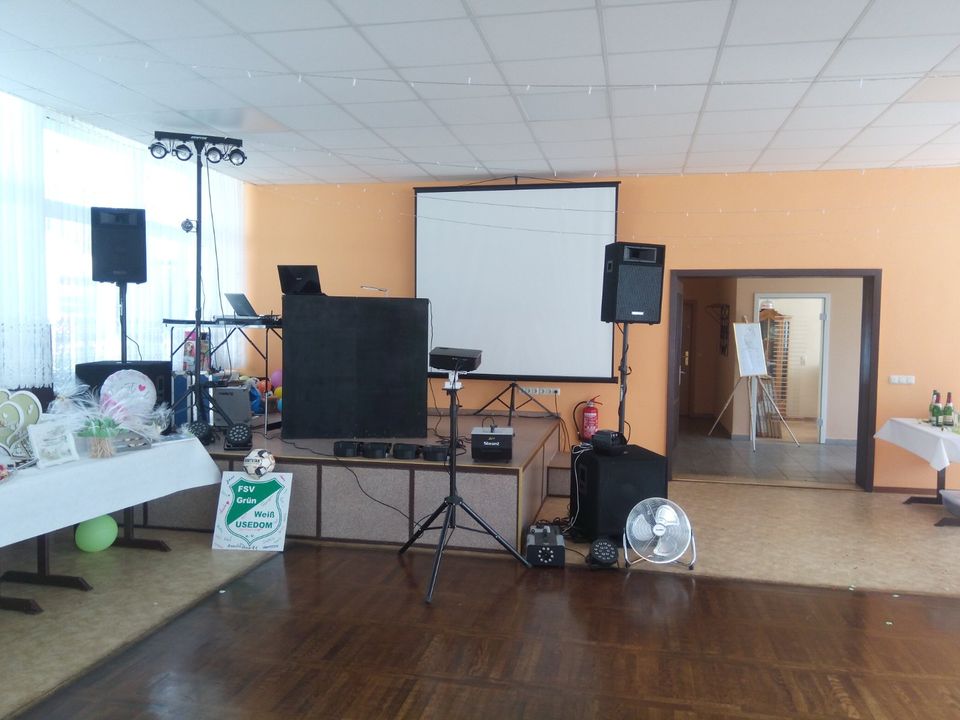 Party-Event und Hochzeits-DJ aus Neubrandenburg in Neubrandenburg