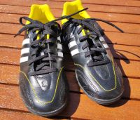 Neue Fußballschuhe Adidas Kunstrasen Größe 35 Hessen - Kassel Vorschau