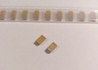 30x SMD 1 µF 1uF 50V 20% KEMET Tantal Kondensator Capacitor Berlin - Schöneberg Vorschau