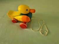 Nachziehente Kinderspielzeug Ente Baden-Württemberg - Kornwestheim Vorschau