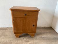 #A DDR Nachttisch Nachtschrank Beistelltisch Holz Blumenhocker Sachsen - Burgstädt Vorschau