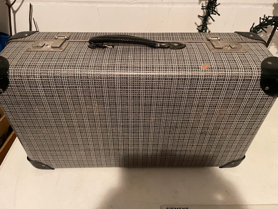 Oldtimer Koffer für Trabi in Datteln