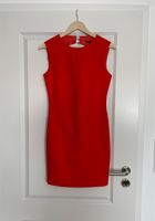 Tailliertes Kleid von Zara, Bodycon, Rückenausschnit, Gr.M, rot Niedersachsen - Oyten Vorschau