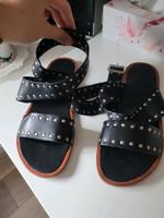 Esprit sandalen schwarz Leder nieten 39 Nordrhein-Westfalen - Velbert Vorschau