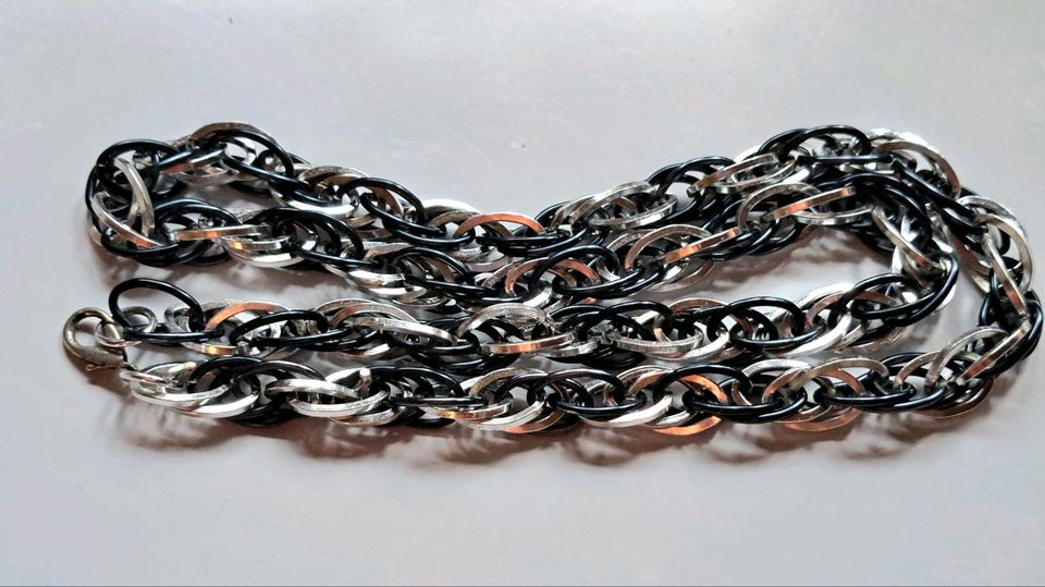 Halskette Gliederkette Silber- Schwarz 85 cm in Staßfurt