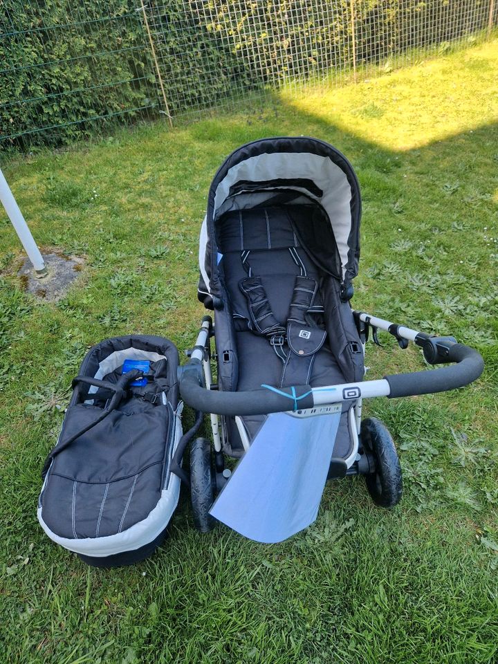 Kinderwagen 2 in 1 in Claußnitz