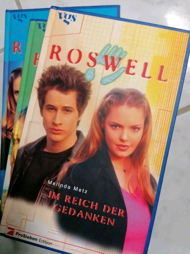 VGS Roswell Buchserie Melinda Metz Bd. 1-9 sehr gut erhalten in Mülheim (Ruhr)