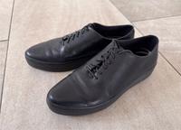 Sehr gut Vagabond Halbschuhe Damen Leder Gr. 38 schwarz Brandenburg - Cottbus Vorschau