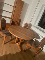 Handgefertigter Massivholz-Tisch Echtholz, inkl. 4 Stühle Niedersachsen - Springe Vorschau