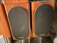 Cabasse Hifi Lautsprecher Paar  mit Kabel und Metallständer Baden-Württemberg - Oftersheim Vorschau