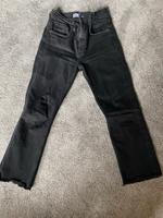 Cropped-Jeans mit leicht weitem Bein, schwarz Gr.36 von ZARA Bayern - Vohenstrauß Vorschau