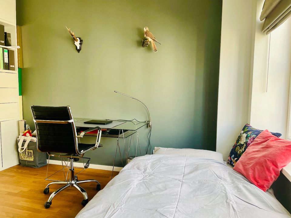 Gästezimmer in Berlin zur EM mit eigenem Bad (13.06.-15.07.24) in Berlin