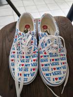 Sneaker Turnschuhe Stoffschuhe Vans Gr 36 Baden-Württemberg - Rutesheim   Vorschau
