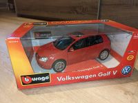 Bburago Volkswagen VW Golf V rot 1:18 Nordrhein-Westfalen - Wickede (Ruhr) Vorschau