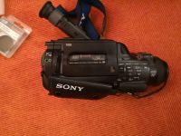 Sony Videokamera ccd-FX 500e mit Zubehör (Tasche ,etc) Nordrhein-Westfalen - Dinslaken Vorschau