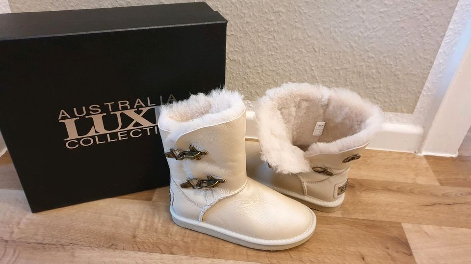 Australia Luxe Renegade Stiefel Boots 36 Pearl Lammfell OVP UGG in Berlin