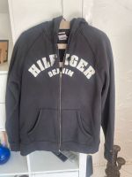 Hilfiger Sweatshirt Jacke (Größe L.) Niedersachsen - Seelze Vorschau