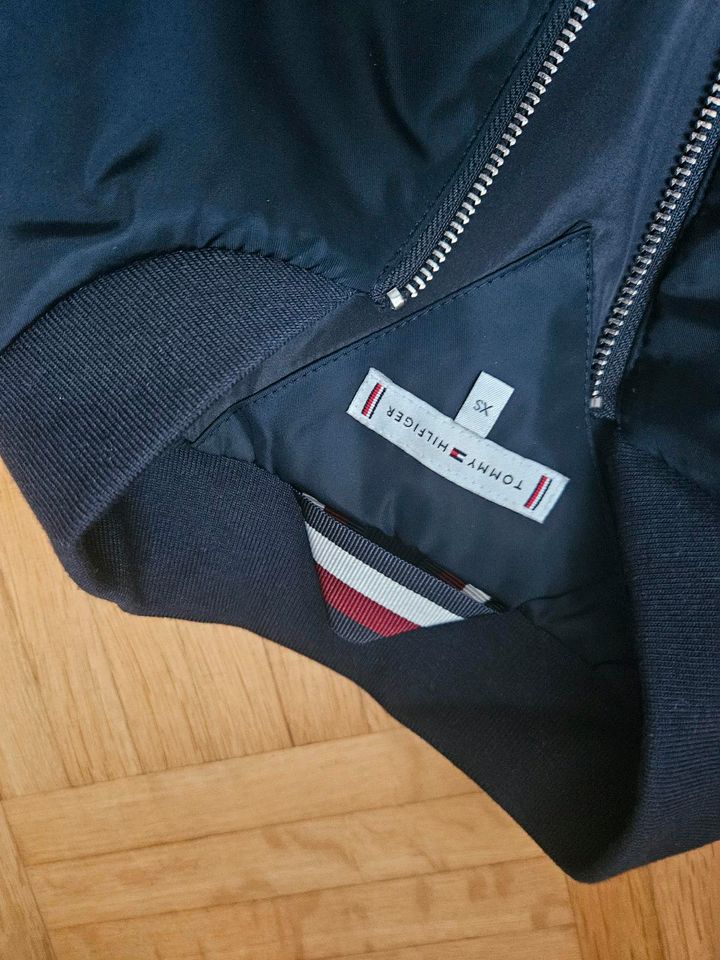 Tommy Hilfiger,Damen Jacke,Bomberjacke, Übergangsjacke,Gr.S(XS) in Frechen