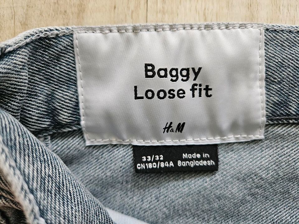 H&M Herren Baggy Jeans Gr. 33/32 neuwertig in Schwaig